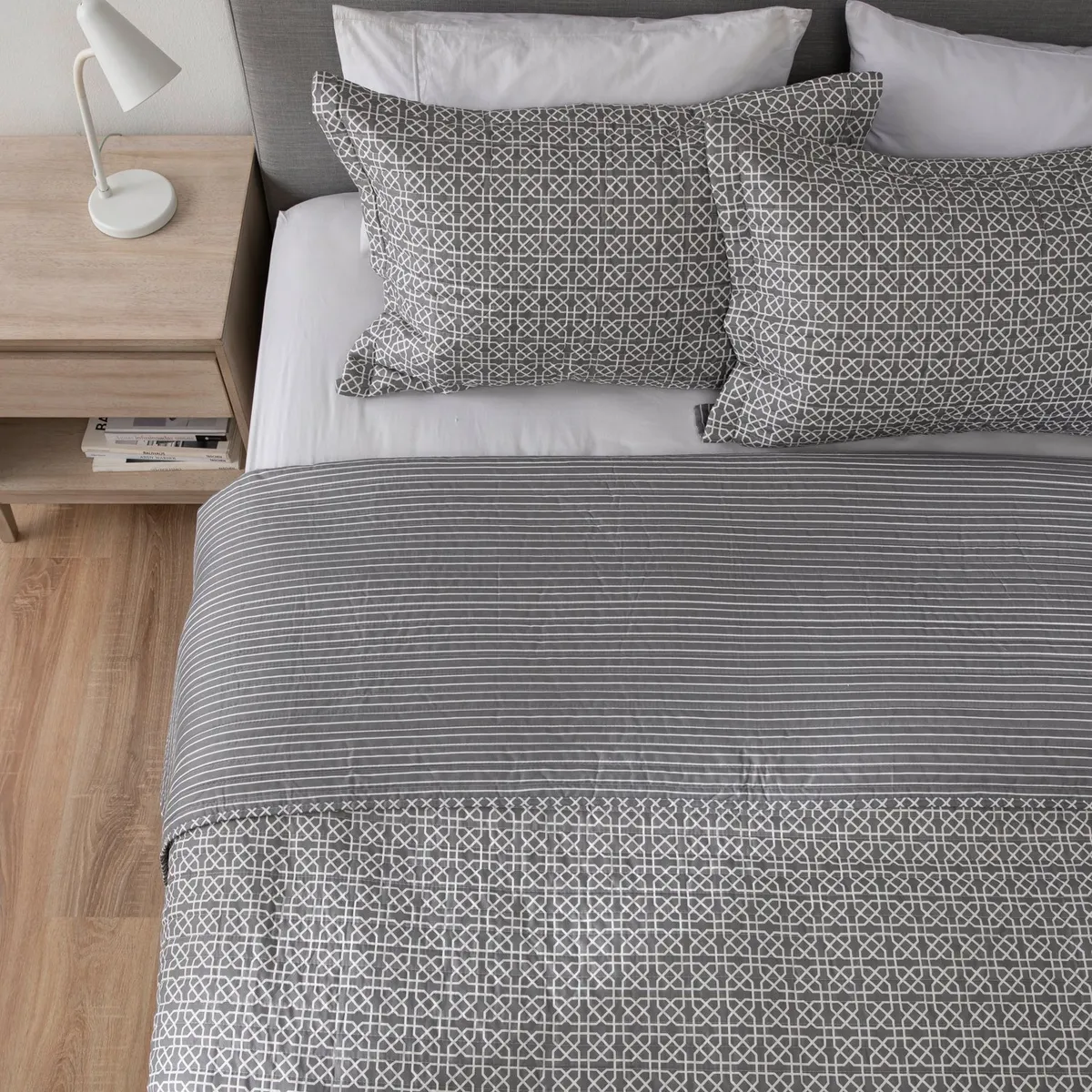 MICA - Cubrecama Estampado Reversible Mar Mica