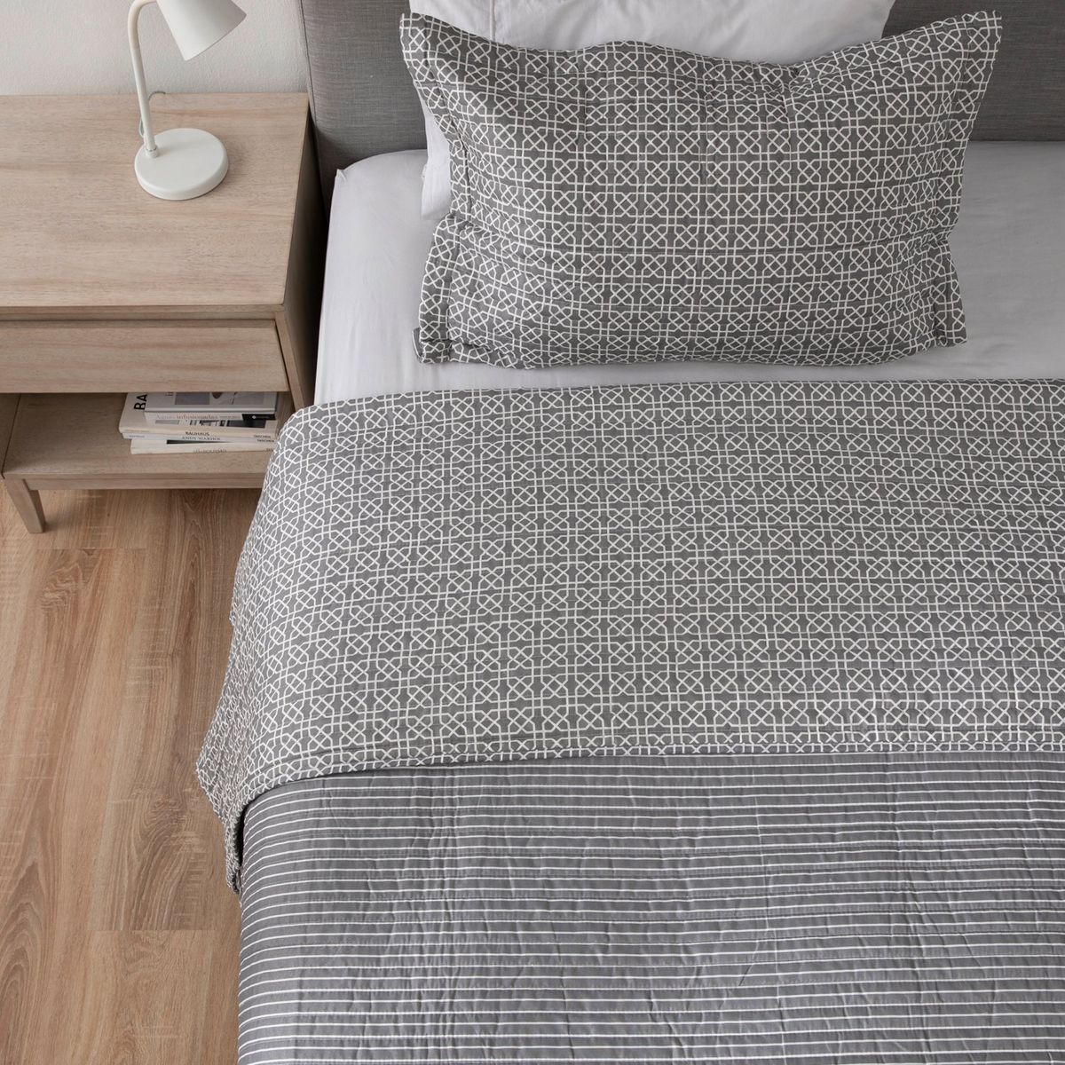 MICA - Cubrecama Estampado Reversible Mar Mica