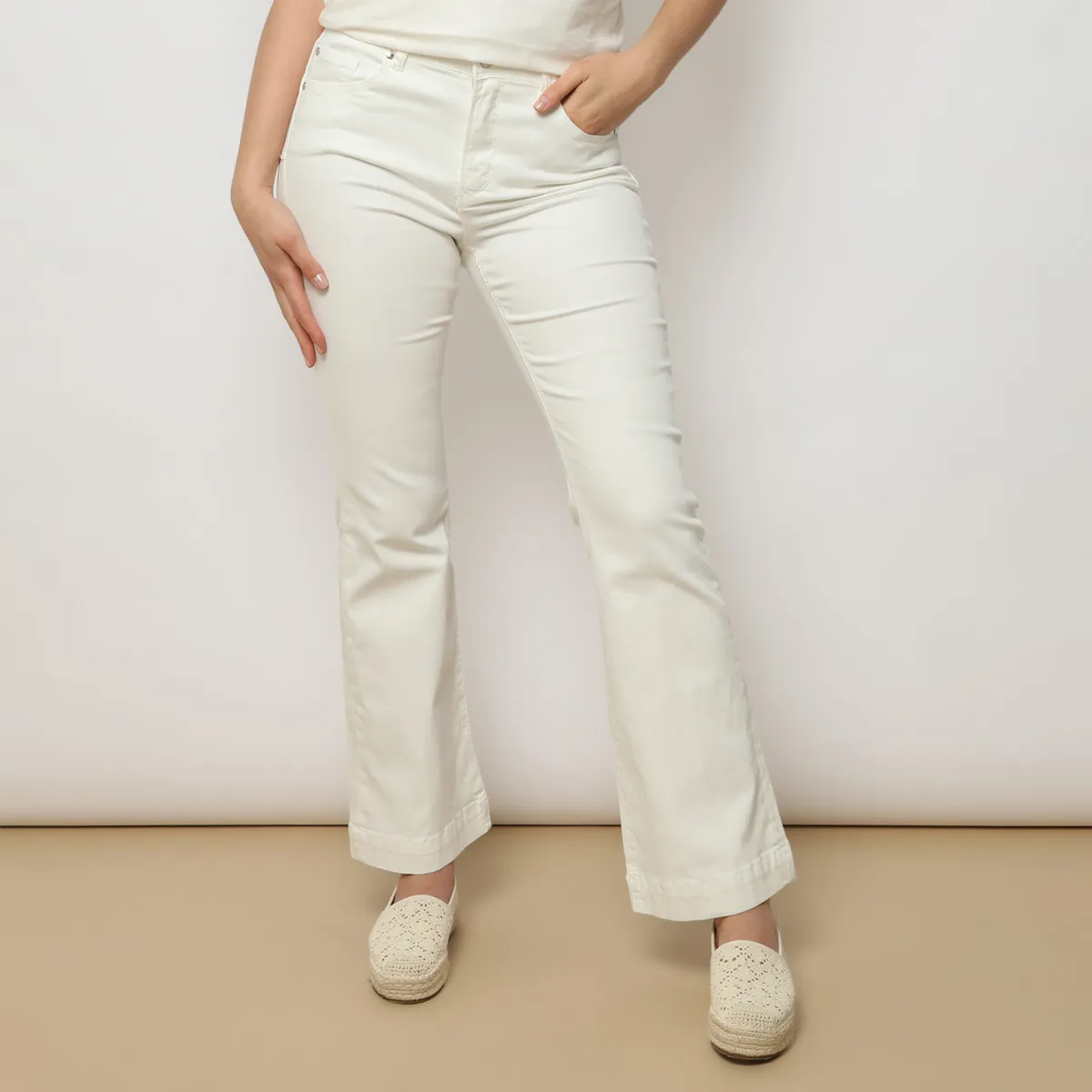 ELLE - Jean Flare Tiro Medio Mujer Elle