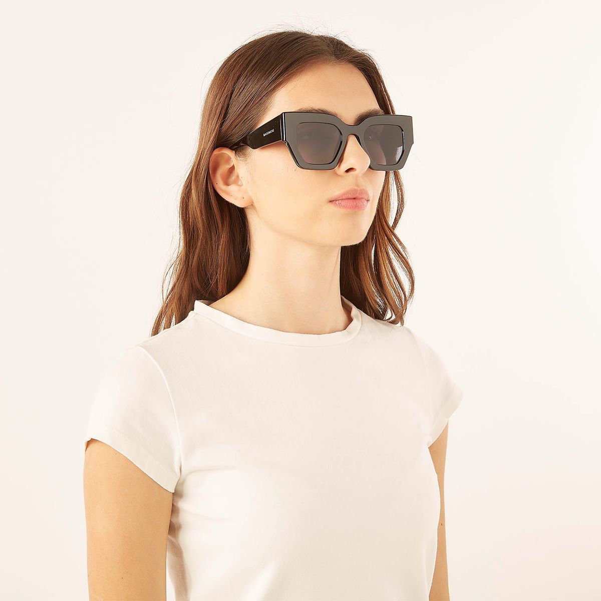 BASEMENT - Lentes de Sol con Estuche Protector