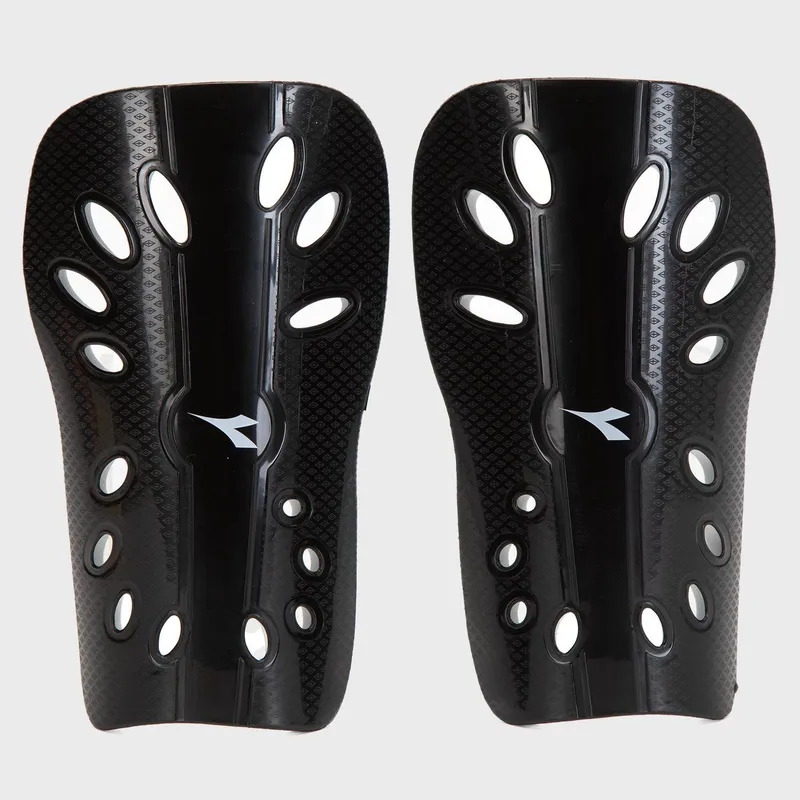 DIADORA - Canilleras F�tbol Diadora