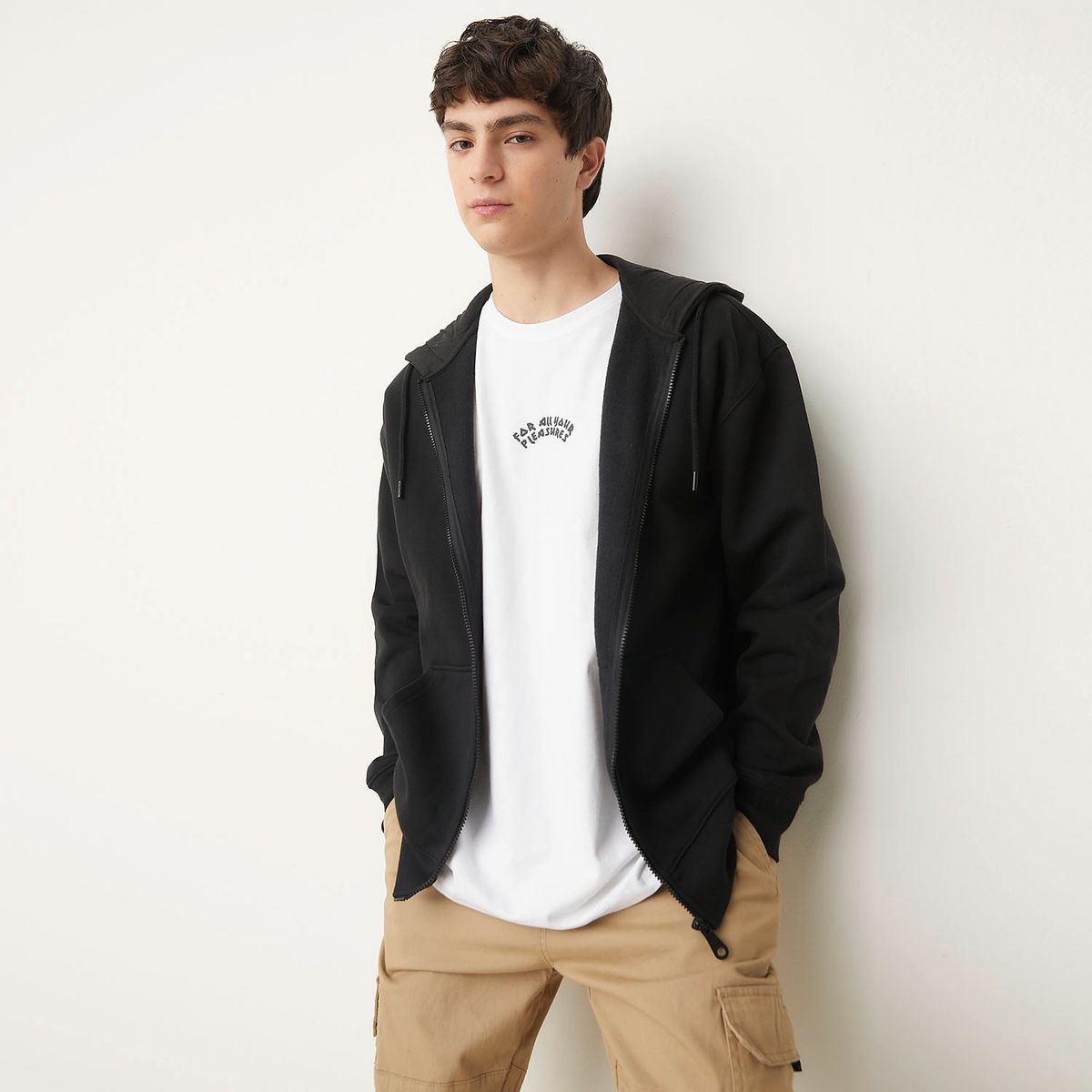 BEARCLIFF - Polera Bearcliff Relaxed Fit Con Gorro Hombre Algodón