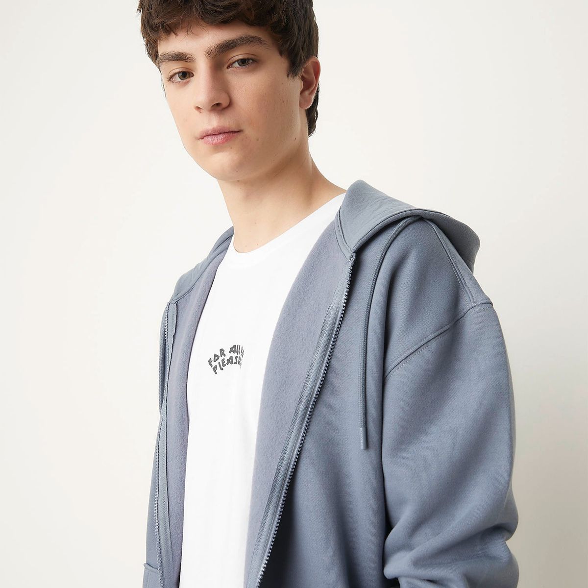 BEARCLIFF - Polera Bearcliff Relaxed Fit Con Gorro Hombre Algodón