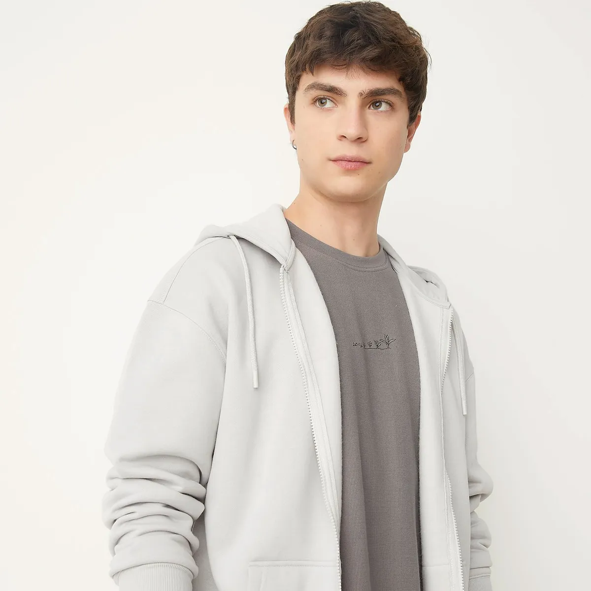 BEARCLIFF - Polera Bearcliff Relaxed Fit Con Gorro Hombre Algodón