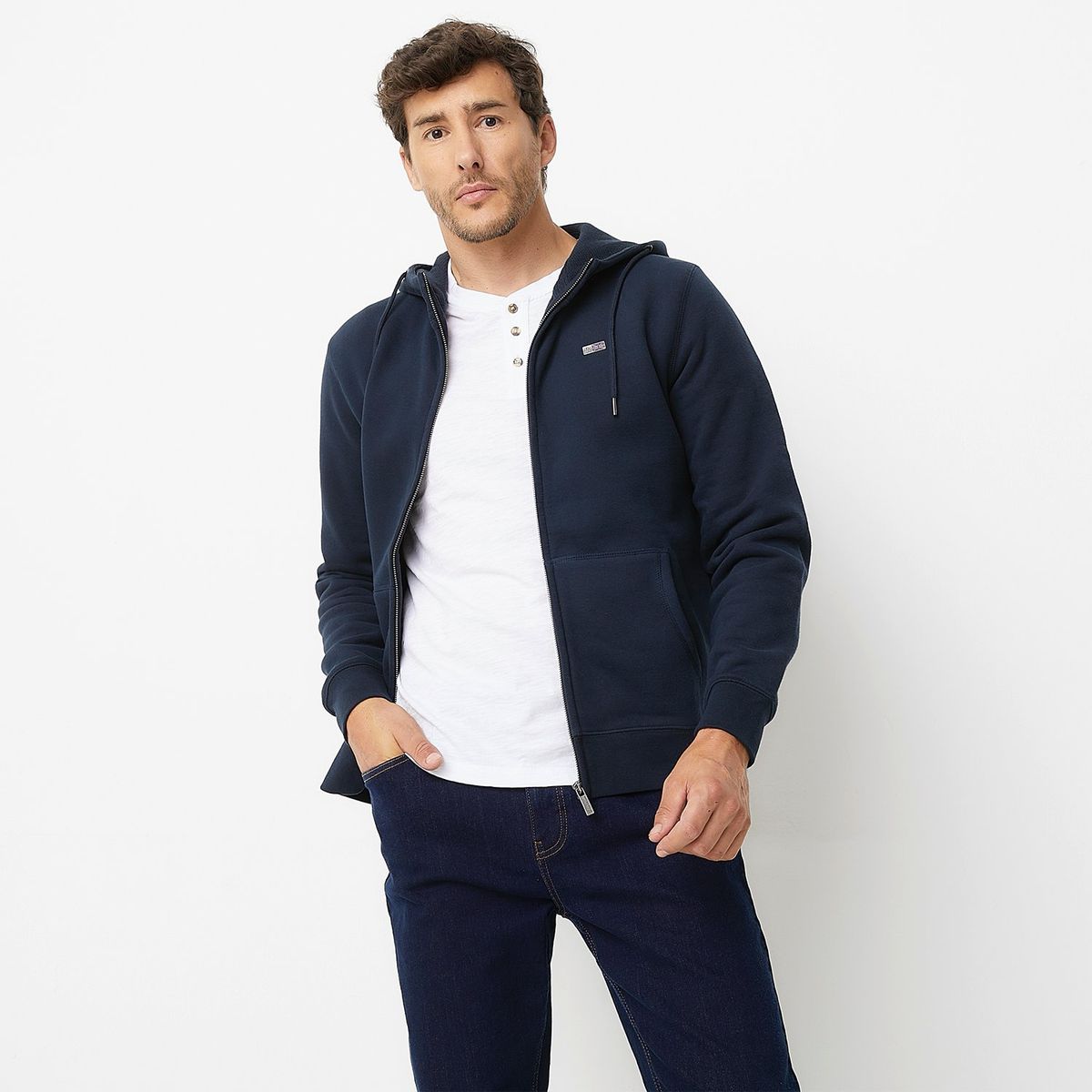 UNIVERSITY CLUB - Polera University Club Algodón Casual Hombre con Gorro 