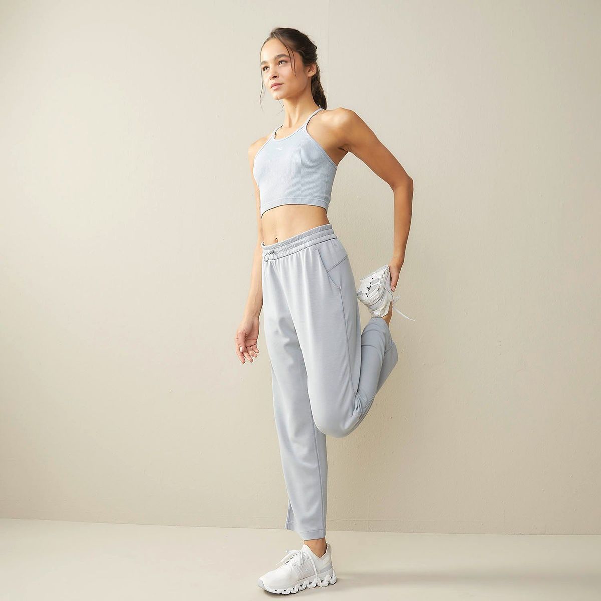 DIADORA - Buzo Regular Deportivo Mujer Diadora