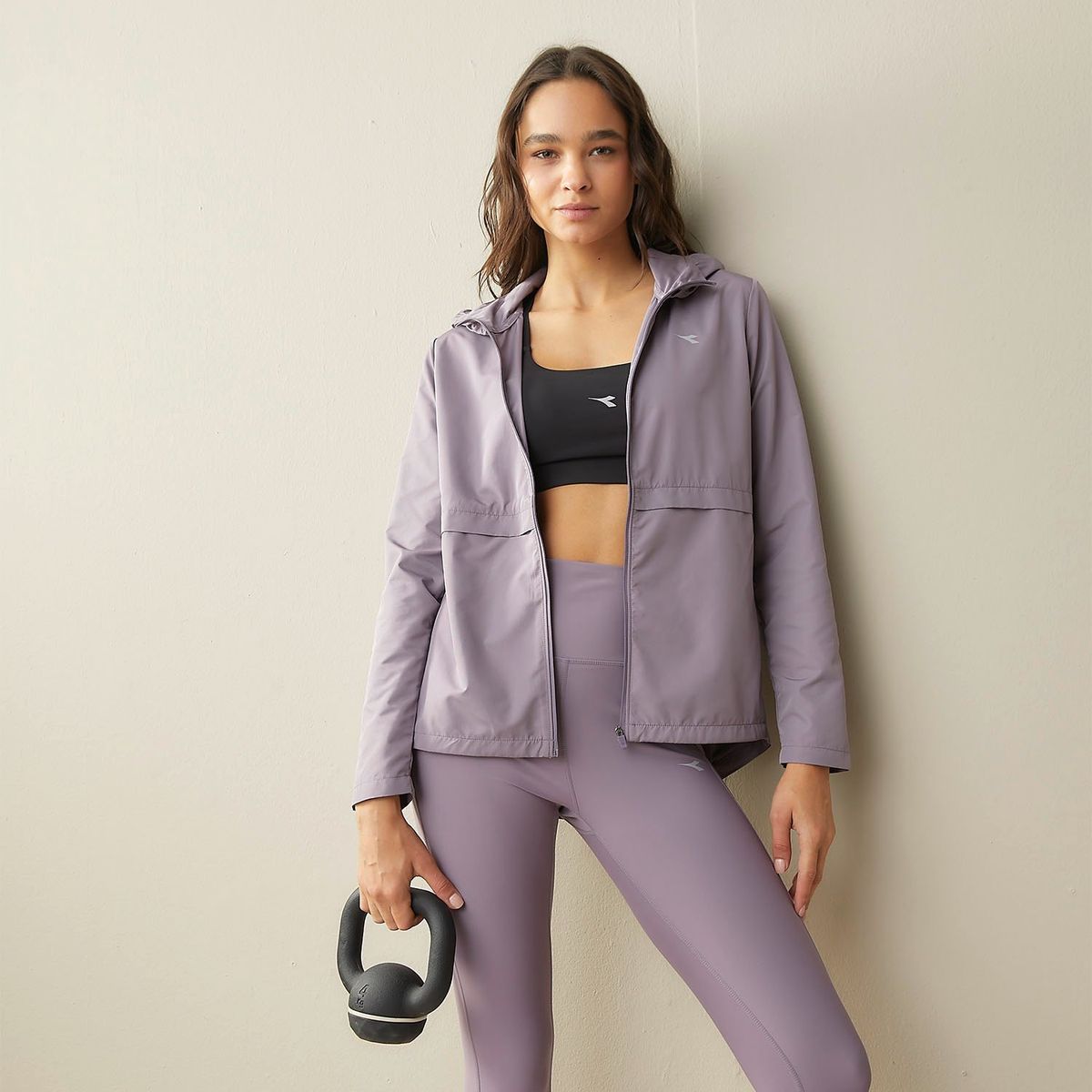 DIADORA - Casaca Cortaviento Deportivo Mujer Diadora