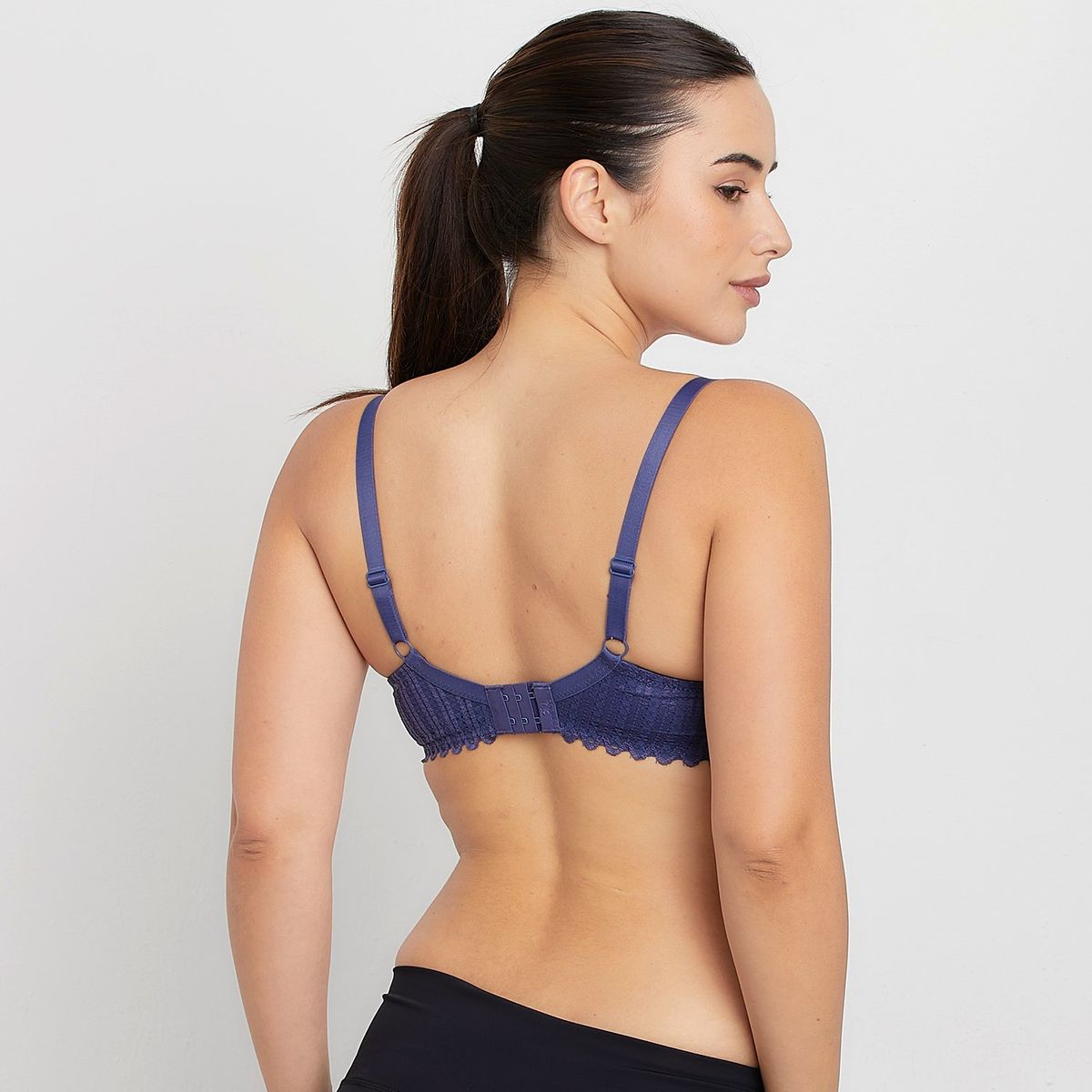 BLU - Sosten Moda Mujer