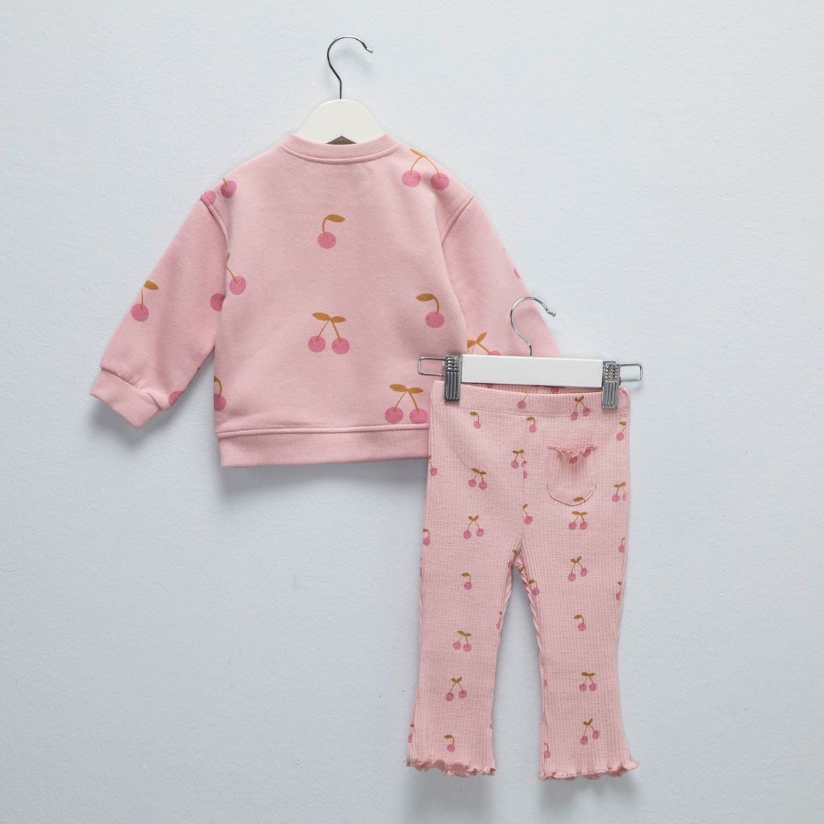 YAMP - Conjunto Yamp Polera y leggins Flare Algodón Bebé Niña Cerezas