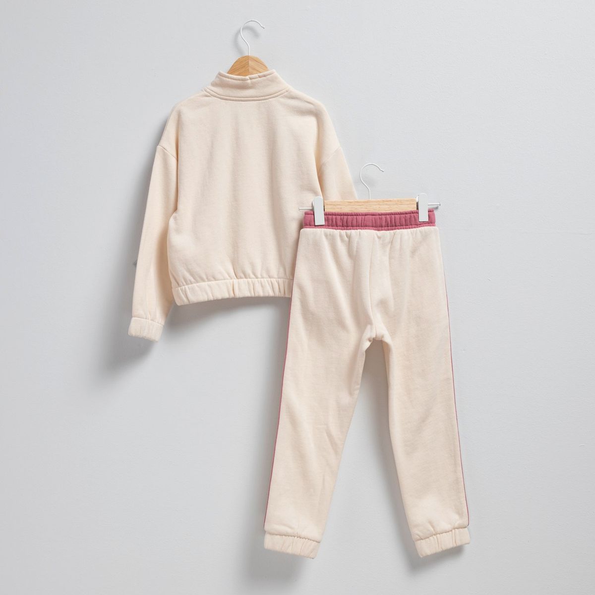 YAMP - Conjunto Polera y Pantalón Buzo Niña Yamp