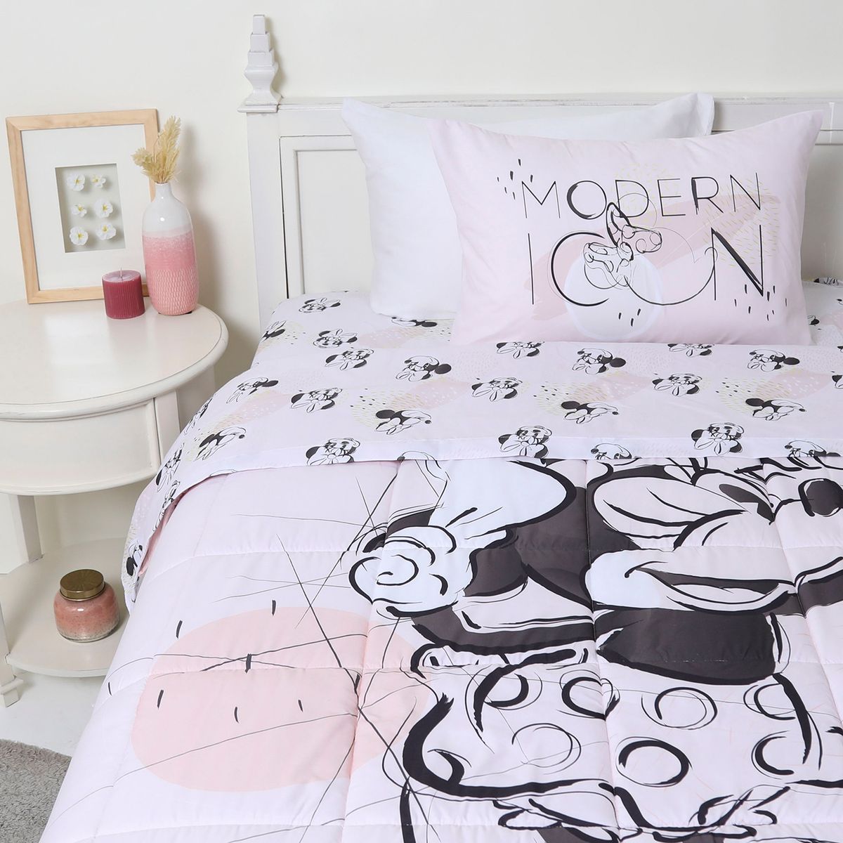 DISNEY - Juego De Cama: Edredón + Juego De Sábanas Minnie Disney