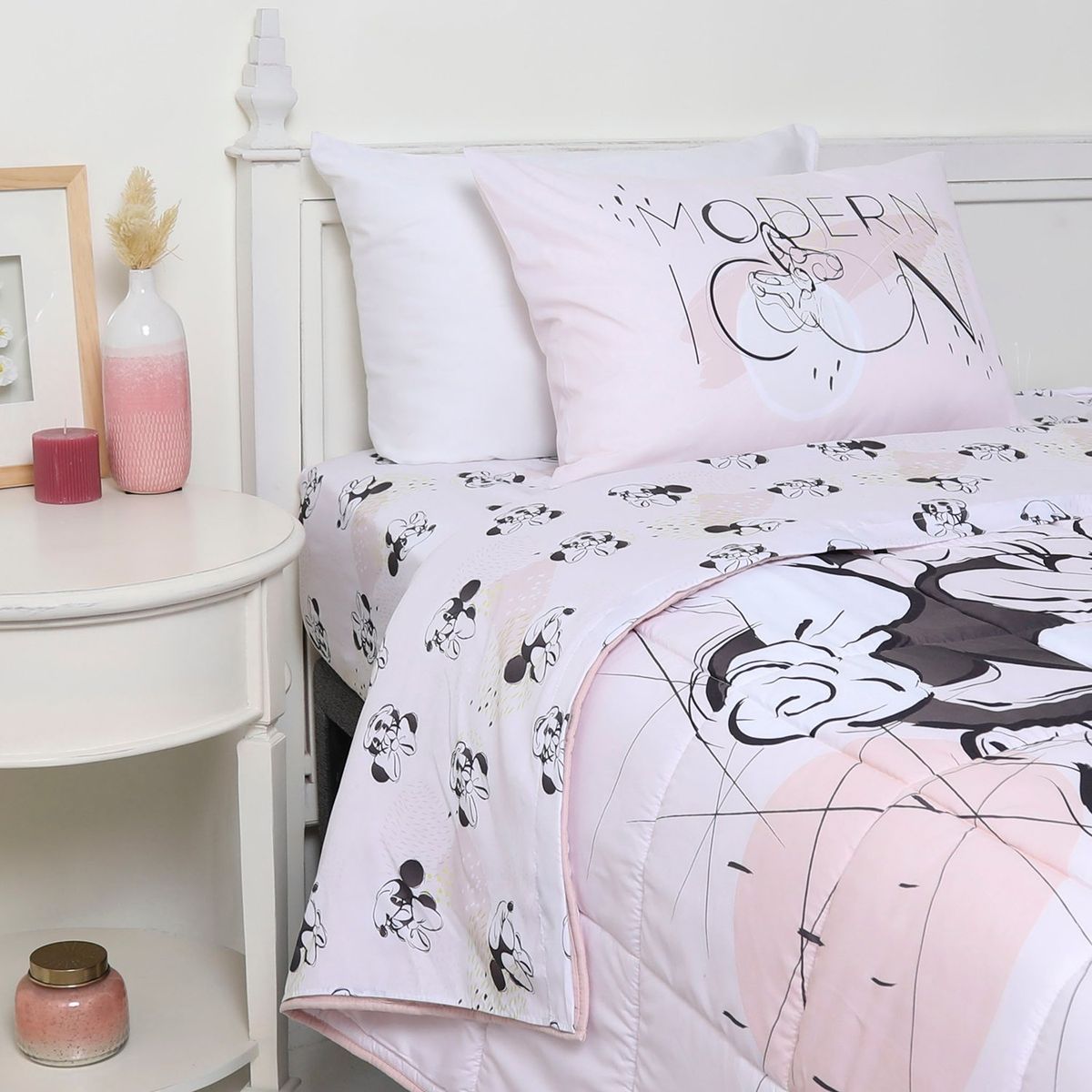 DISNEY - Juego De Cama: Edredón + Juego De Sábanas Minnie Disney