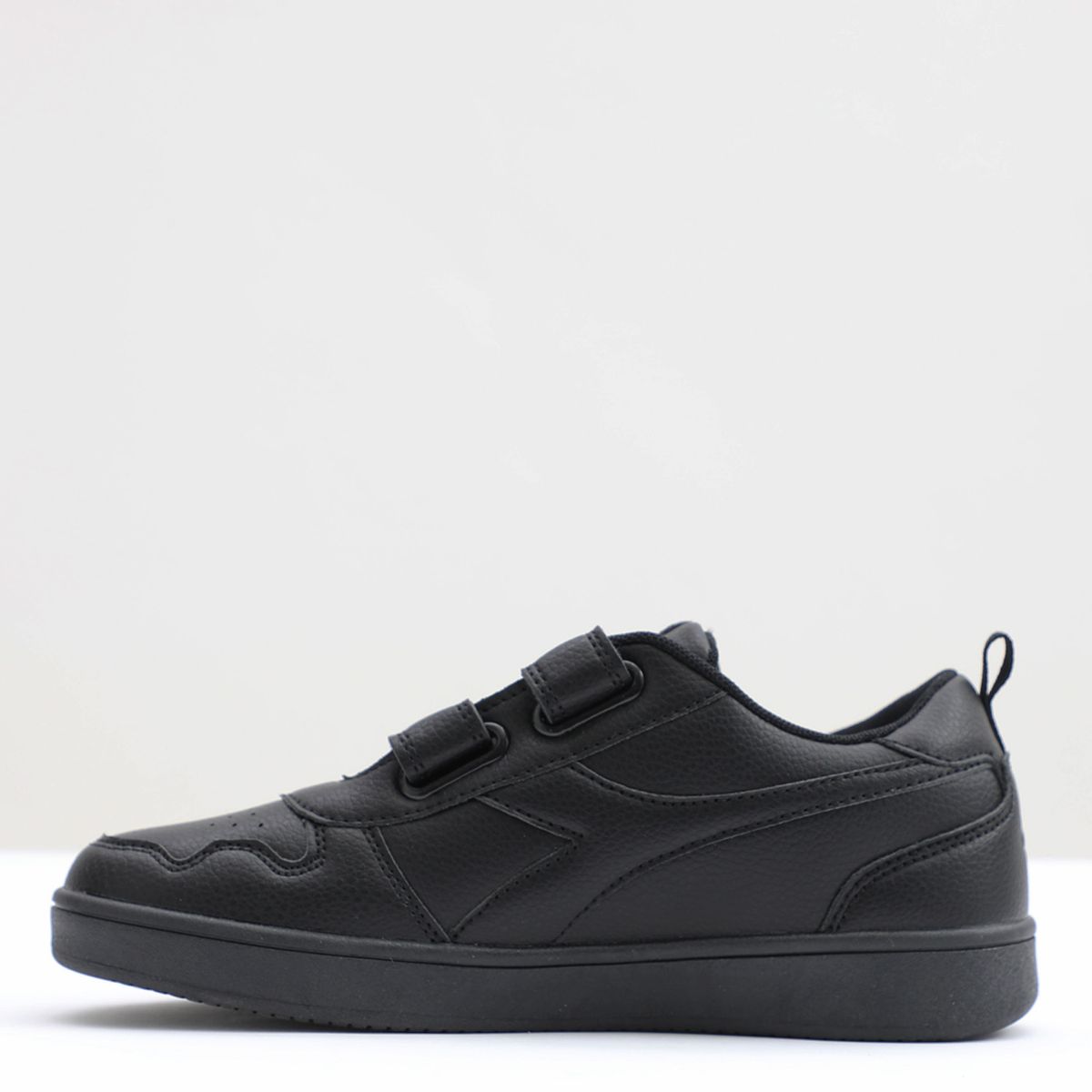 DIADORA - Zapatilla Escolar Negro Unisex Diadora