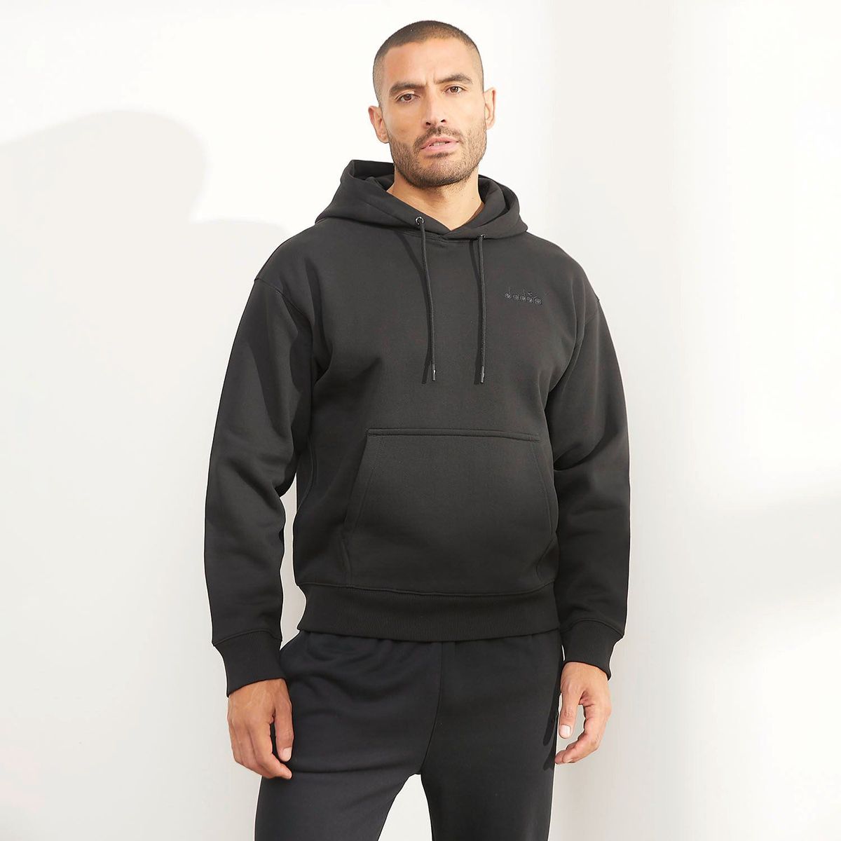 DIADORA - Polera Hoodie Deportiva Hombre Diadora