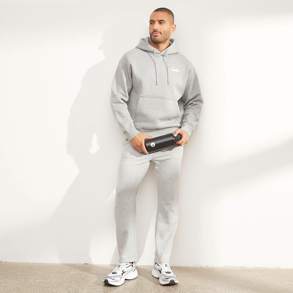 DIADORA - Pantalón de Buzo Regular Algodón Deportivo Diadora