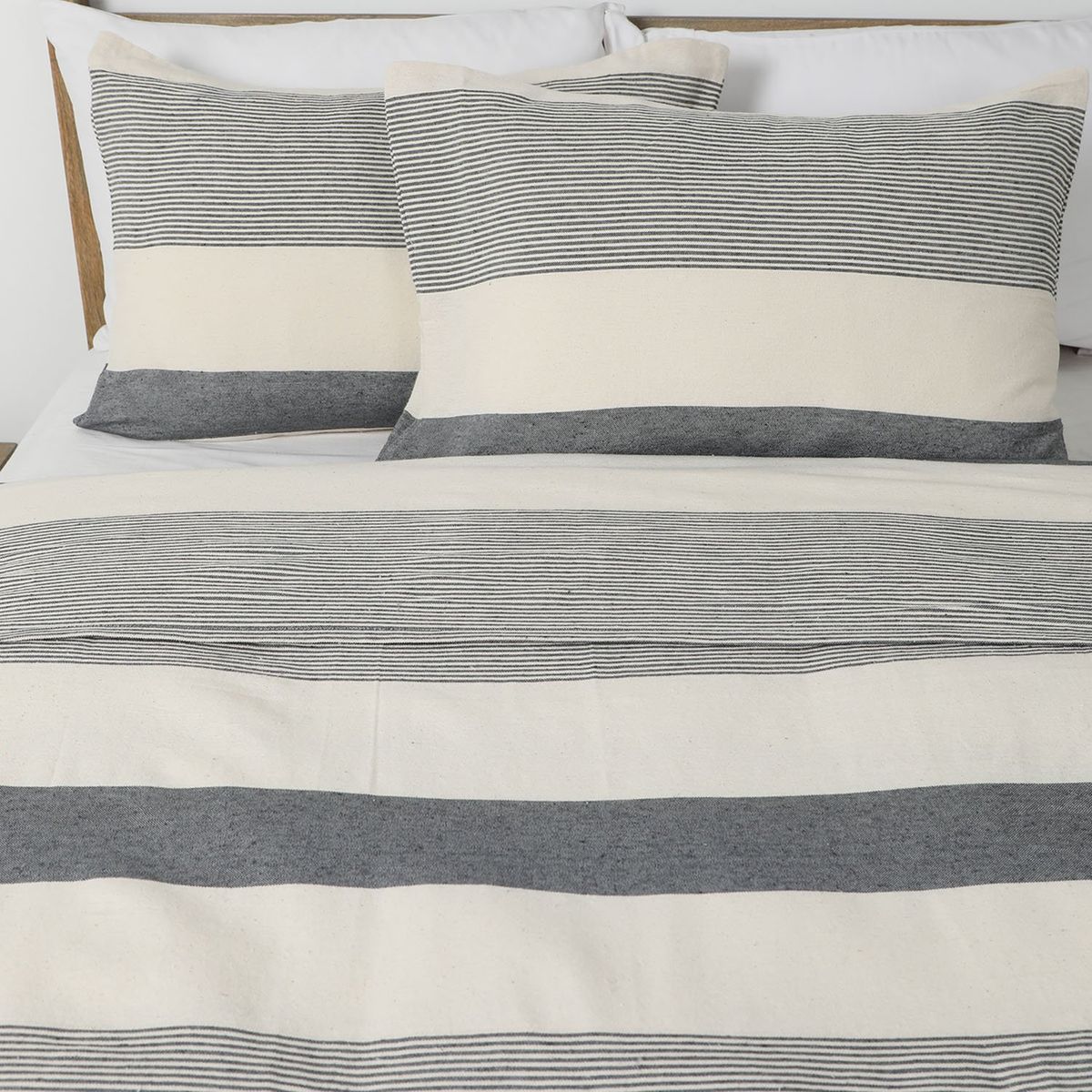 BASEMENT HOME - Cubrecama Colcha Basement Home