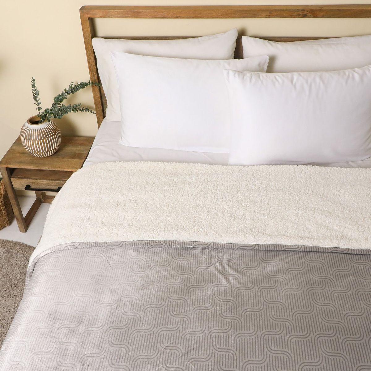 BENETTON - Frazada Microsherpa Benetton