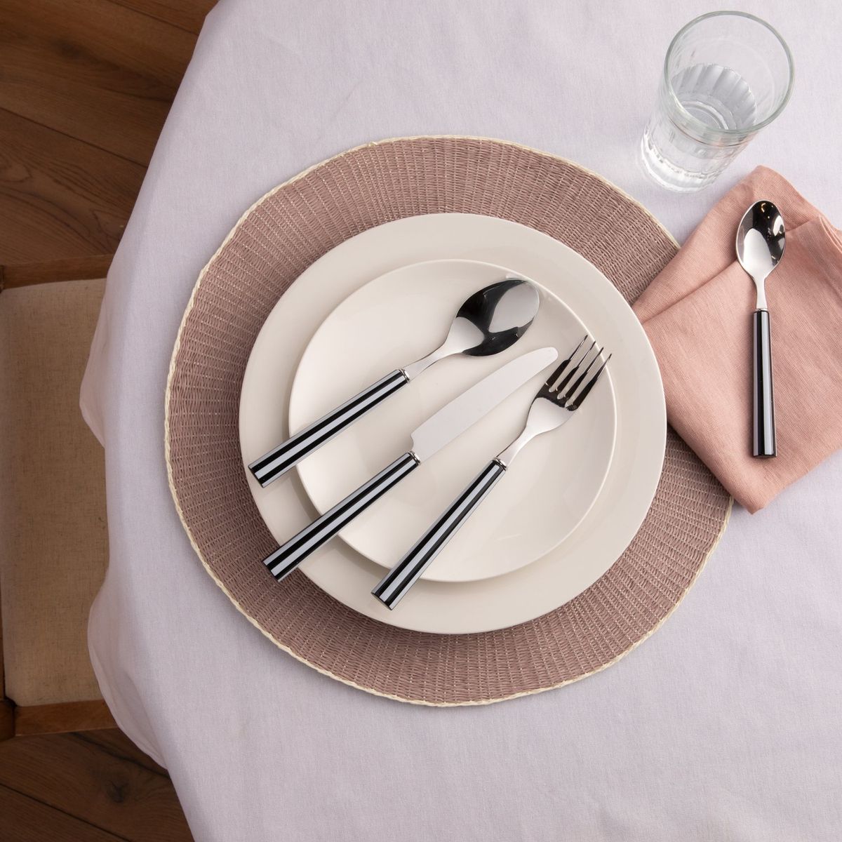 MICA - Set X4 Tenedores Rayas Negro