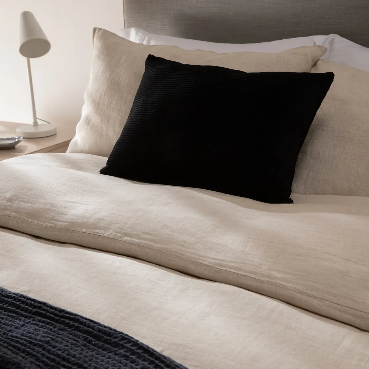 MICA - Cojín Corduroy 35x50cm Mica