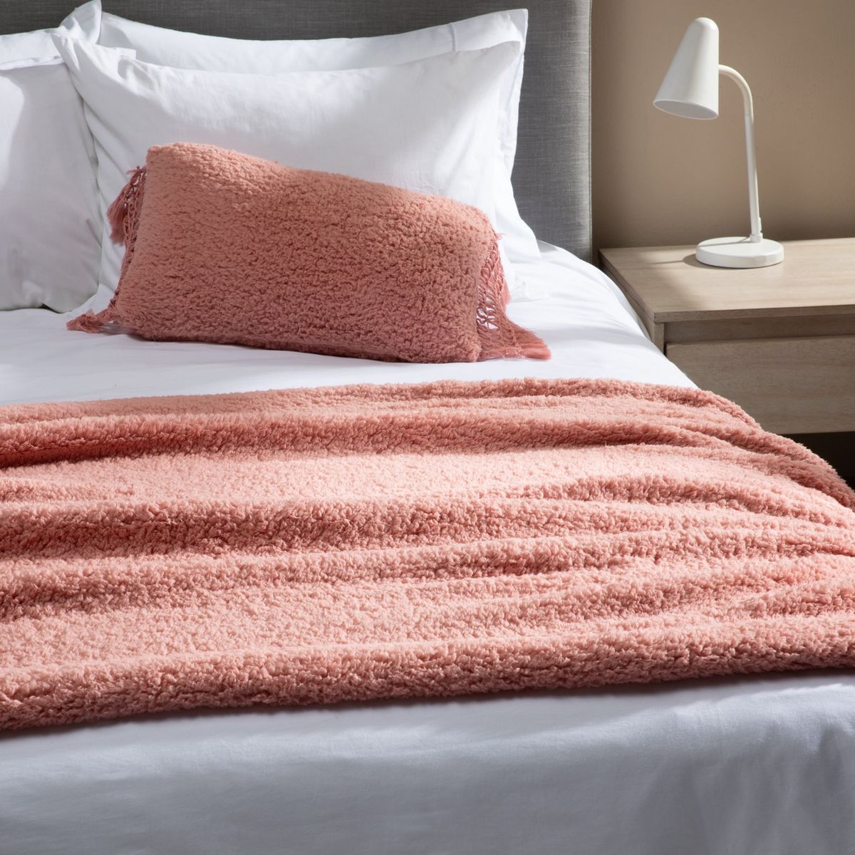 MICA - Manta Oso Sherpa