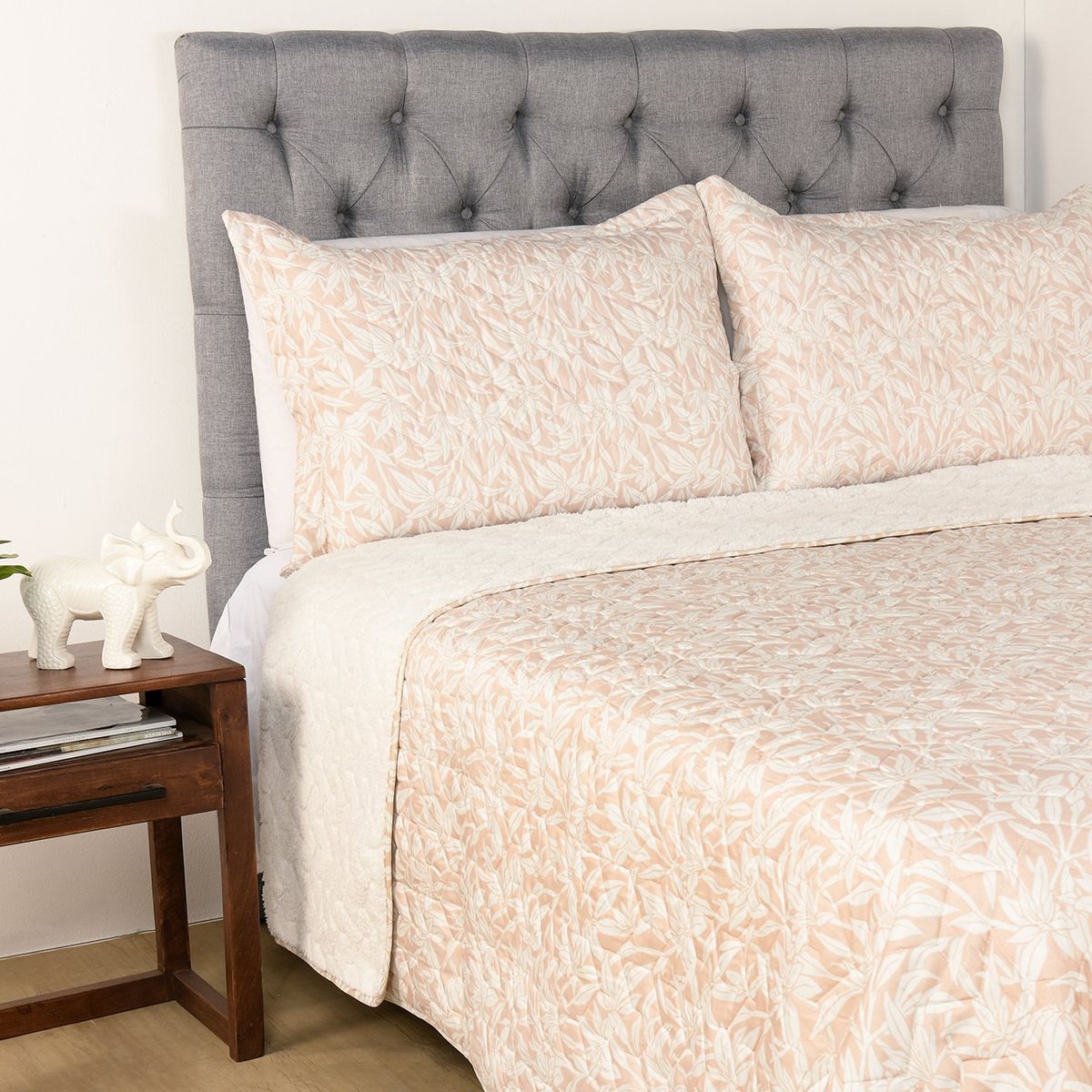 MICA - Cubrecama Estampado Mar con Sherpa Mica