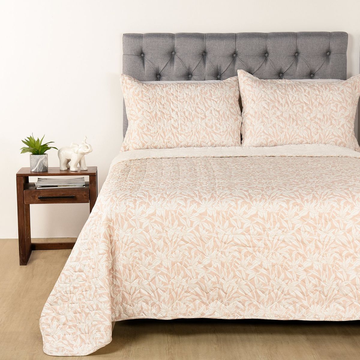 MICA - Cubrecama Estampado Mar con Sherpa Mica