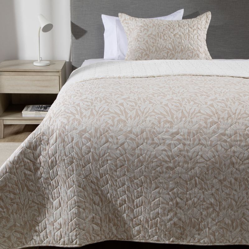 MICA - Cubrecama Estampado Mar con Sherpa Mica