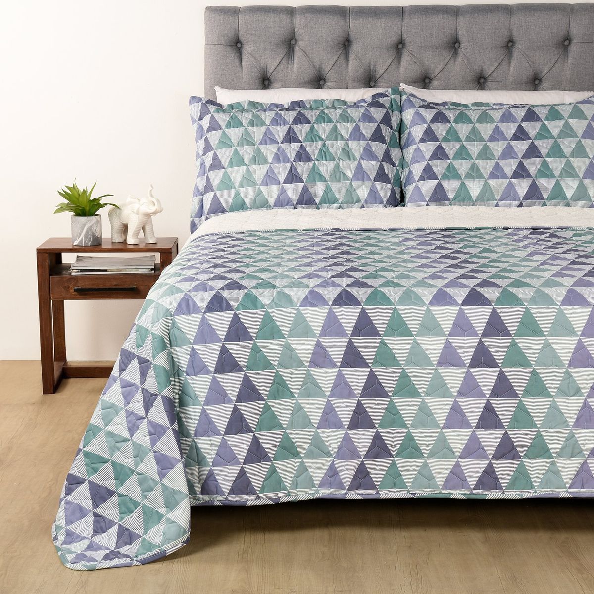 MICA - Cubrecama Estampado Mar con Sherpa Mica