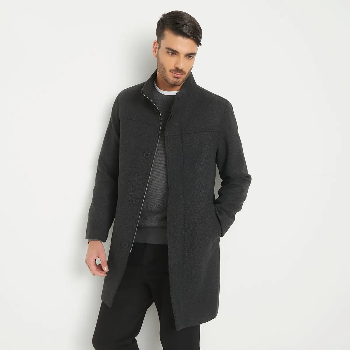 BASEMENT - Abrigo Hombre Basement 