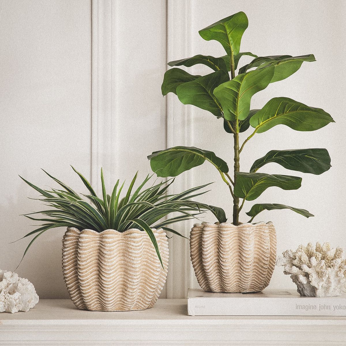 BASEMENT HOME - Jarrón Decorativo Curvas