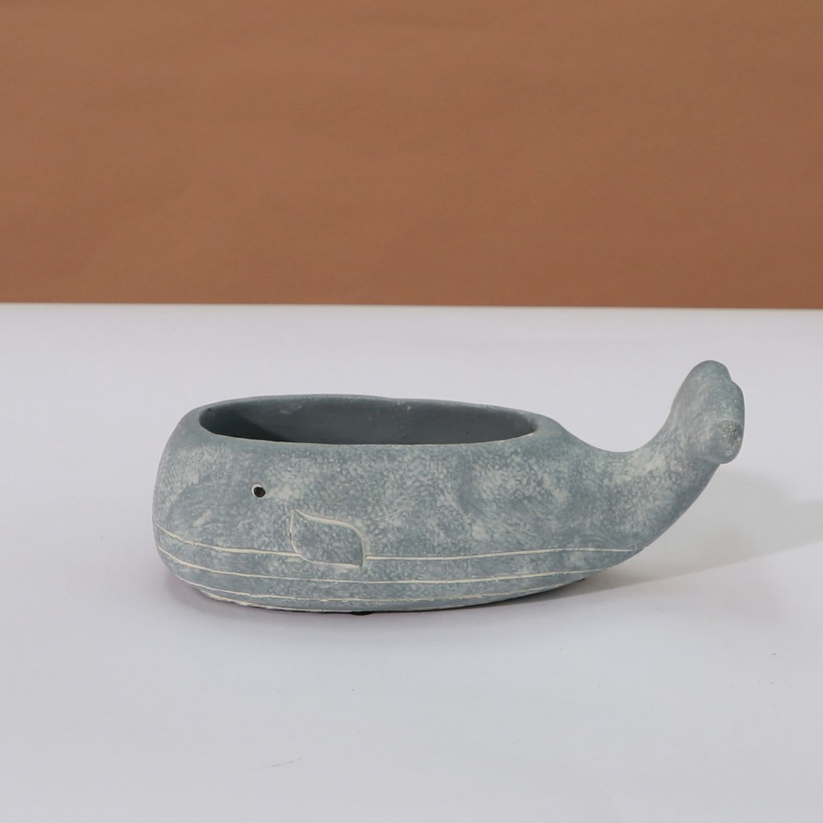 BASEMENT HOME - Ballena Azul 20x9x8cm