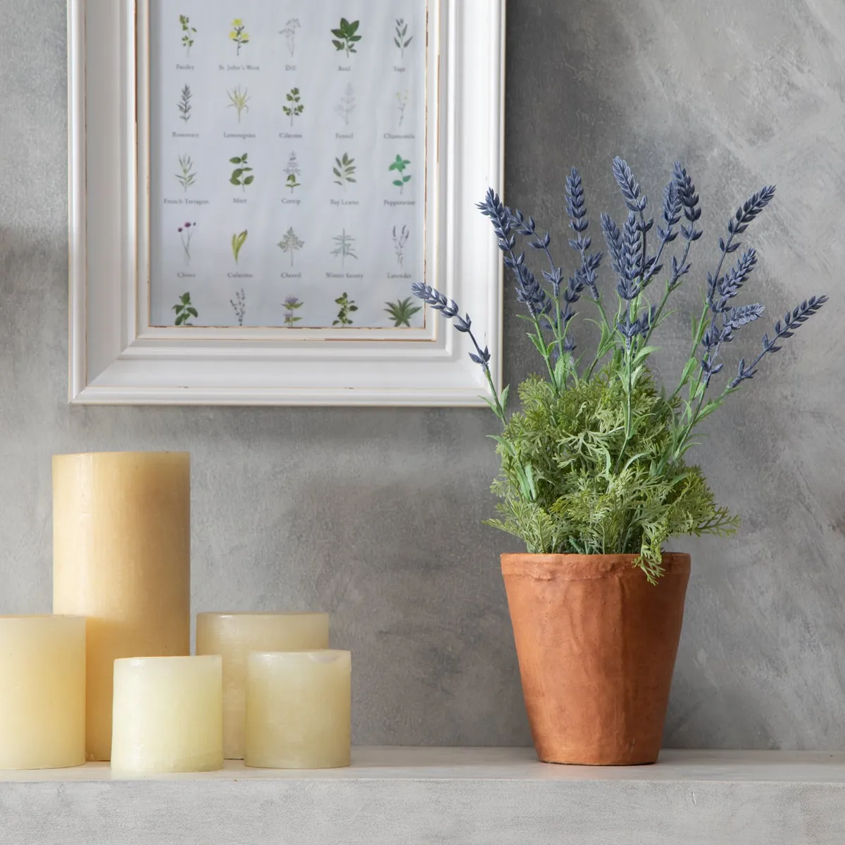 MICA - Planta Lavanda Con Maceta 28x45cm