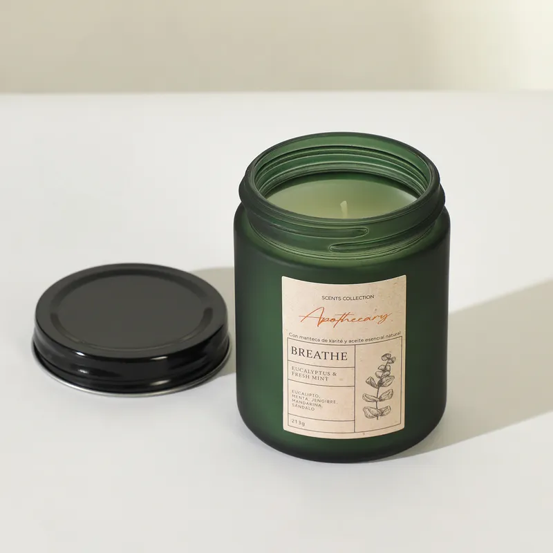 BASEMENT HOME - Vela Aromática Breathe Eucalipto y Menta 