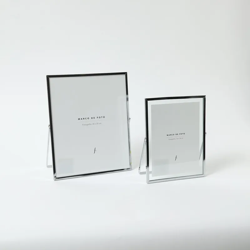 BASEMENT HOME - Marcos de Fotos Metal Plateado