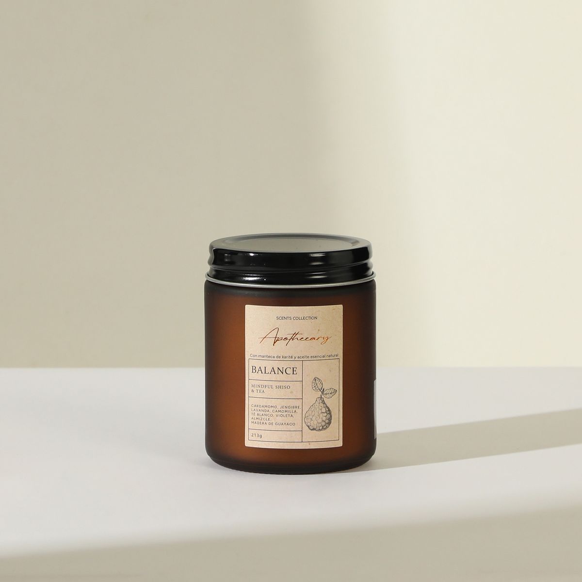 BASEMENT HOME - Vela Aromática Balance Te Blanco y Cardomomo 213g