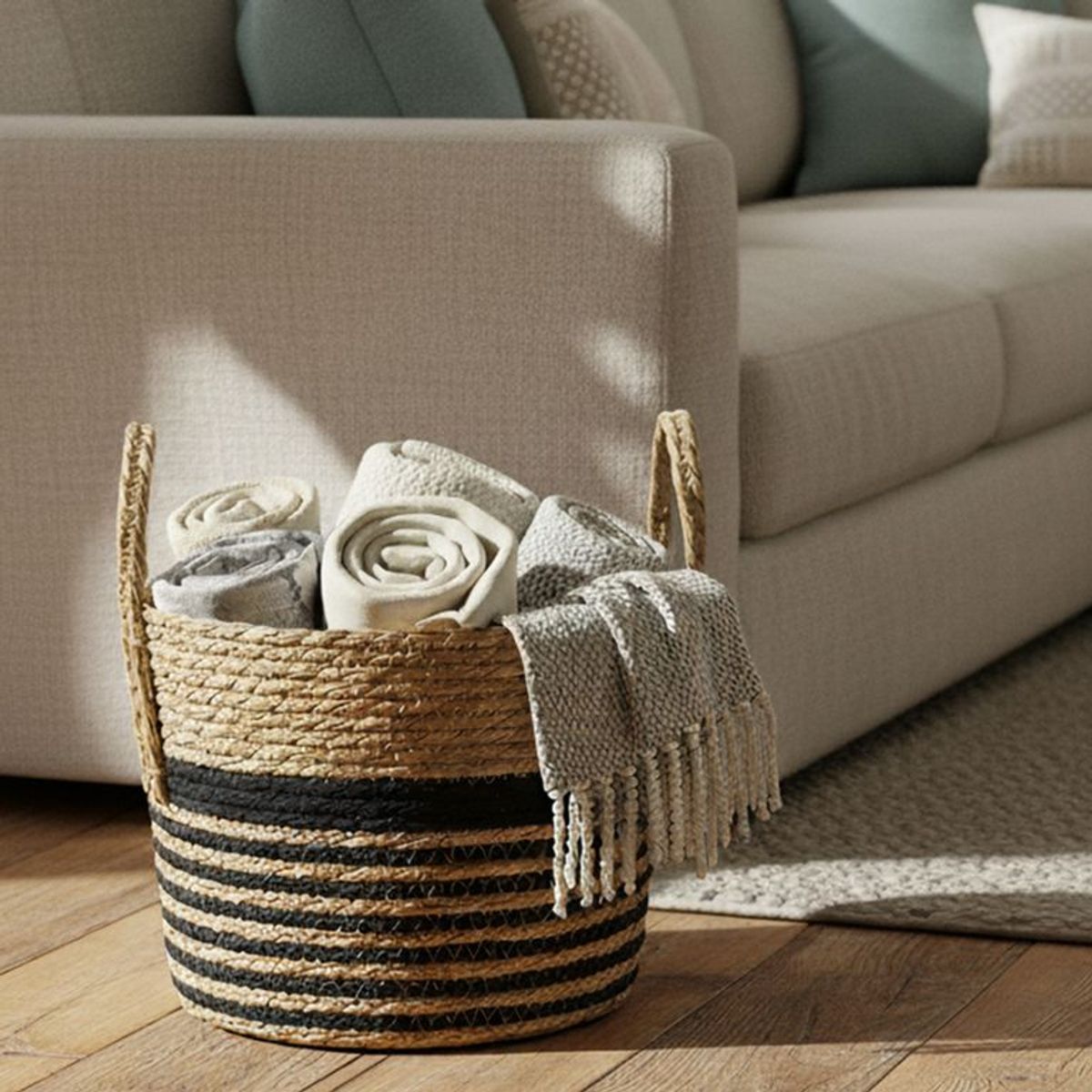 MICA - Canasto Líneas Negras 28x21cm