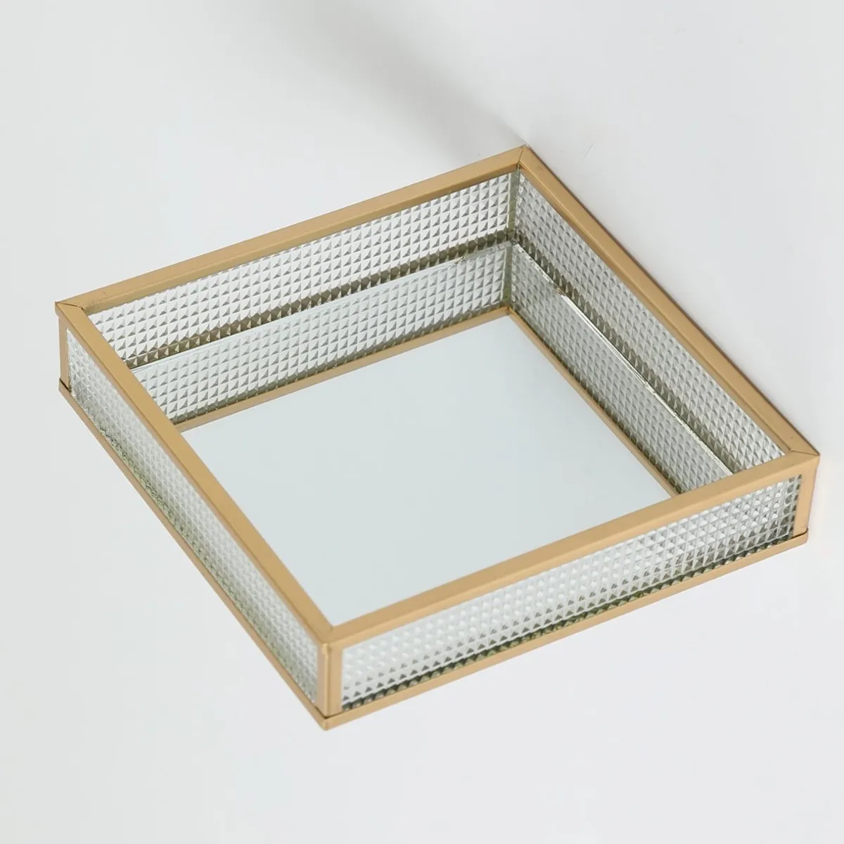 ROBERTA ALLEN - Caja De Vidrio Dorada 15x15x3cm