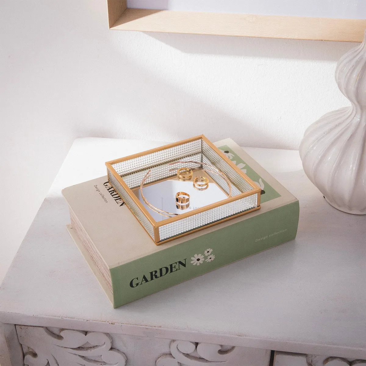 ROBERTA ALLEN - Caja De Vidrio Dorada 15x15x3cm