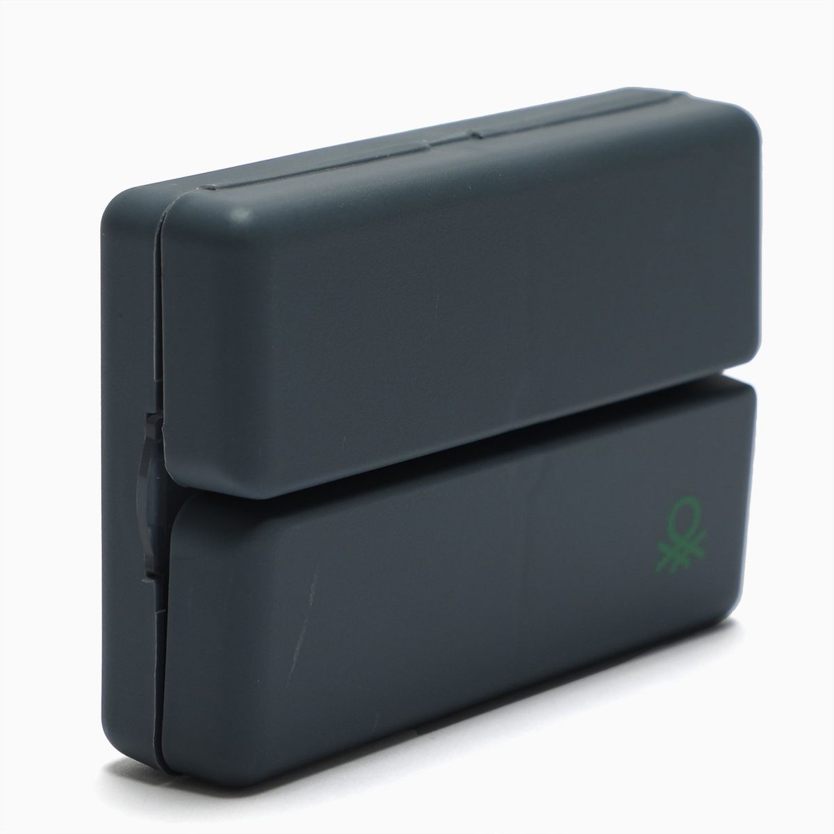 BENETTON - Organizador De Viaje Para Pastillas