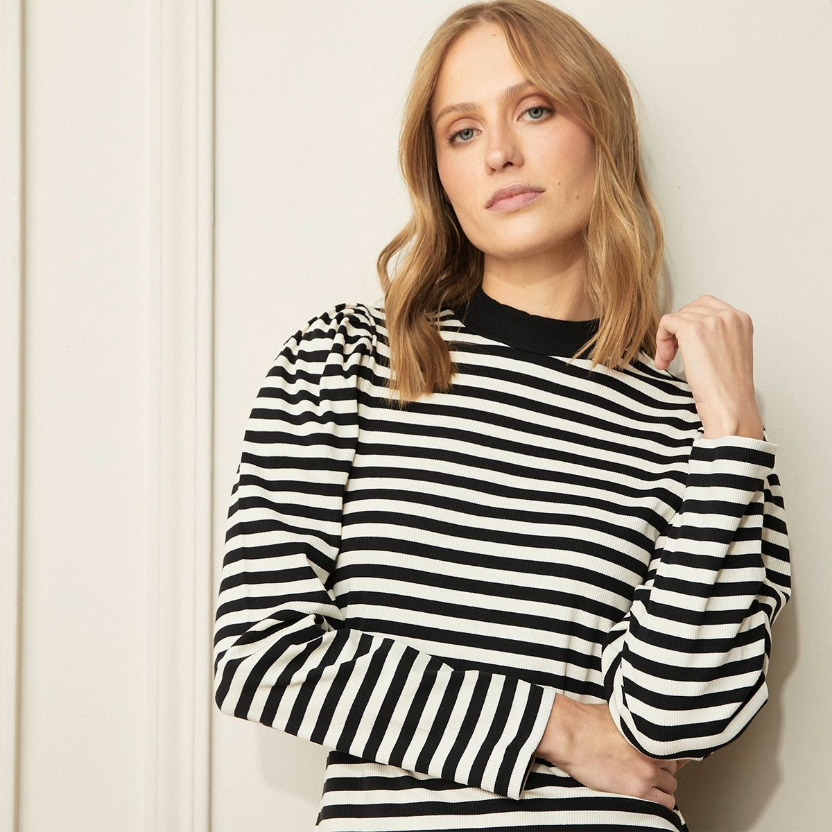 BASEMENT - Polo Manga Larga Casual Mujer Basement