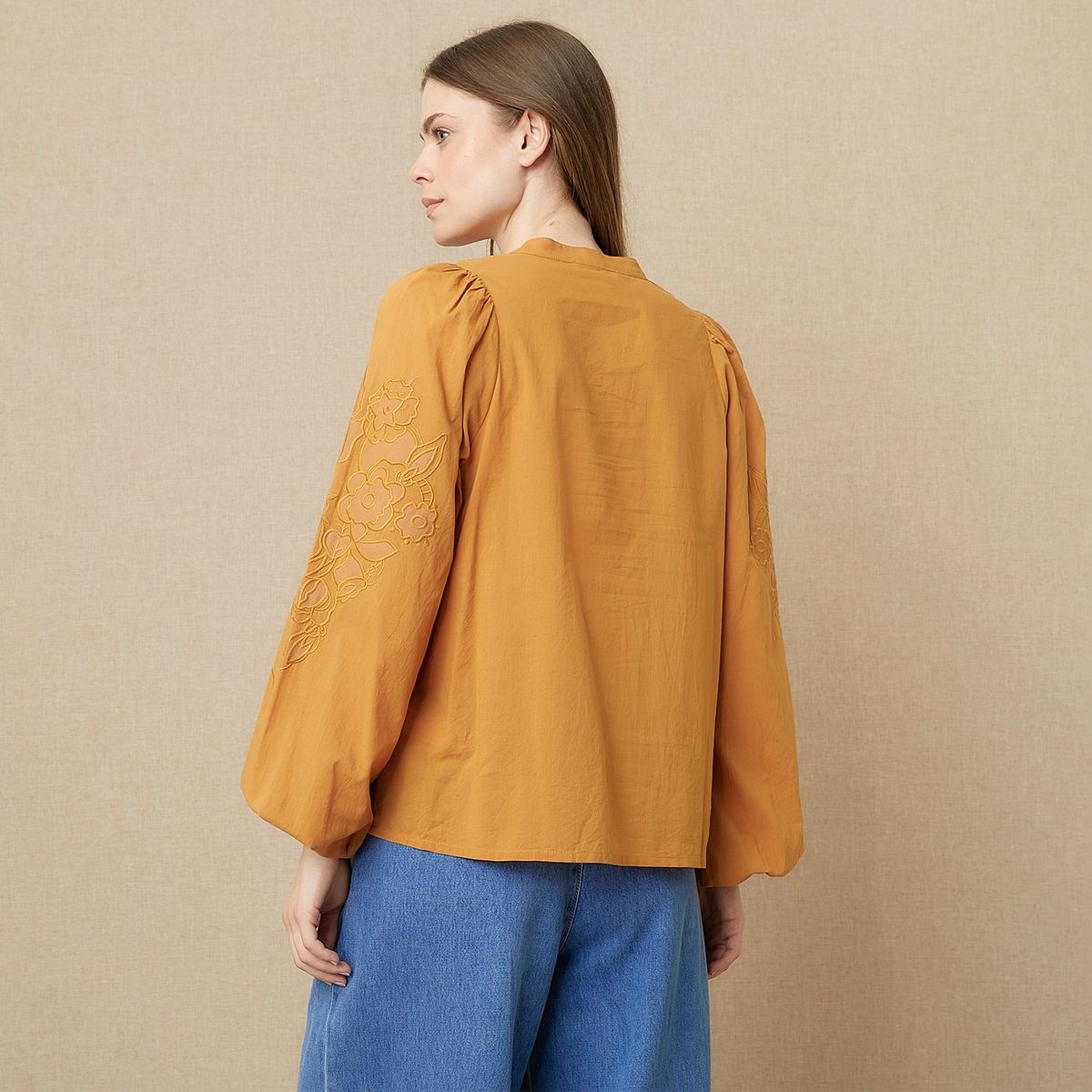 UNIVERSITY CLUB - Blusa University Club Manga Larga Algodón Flores Mujer