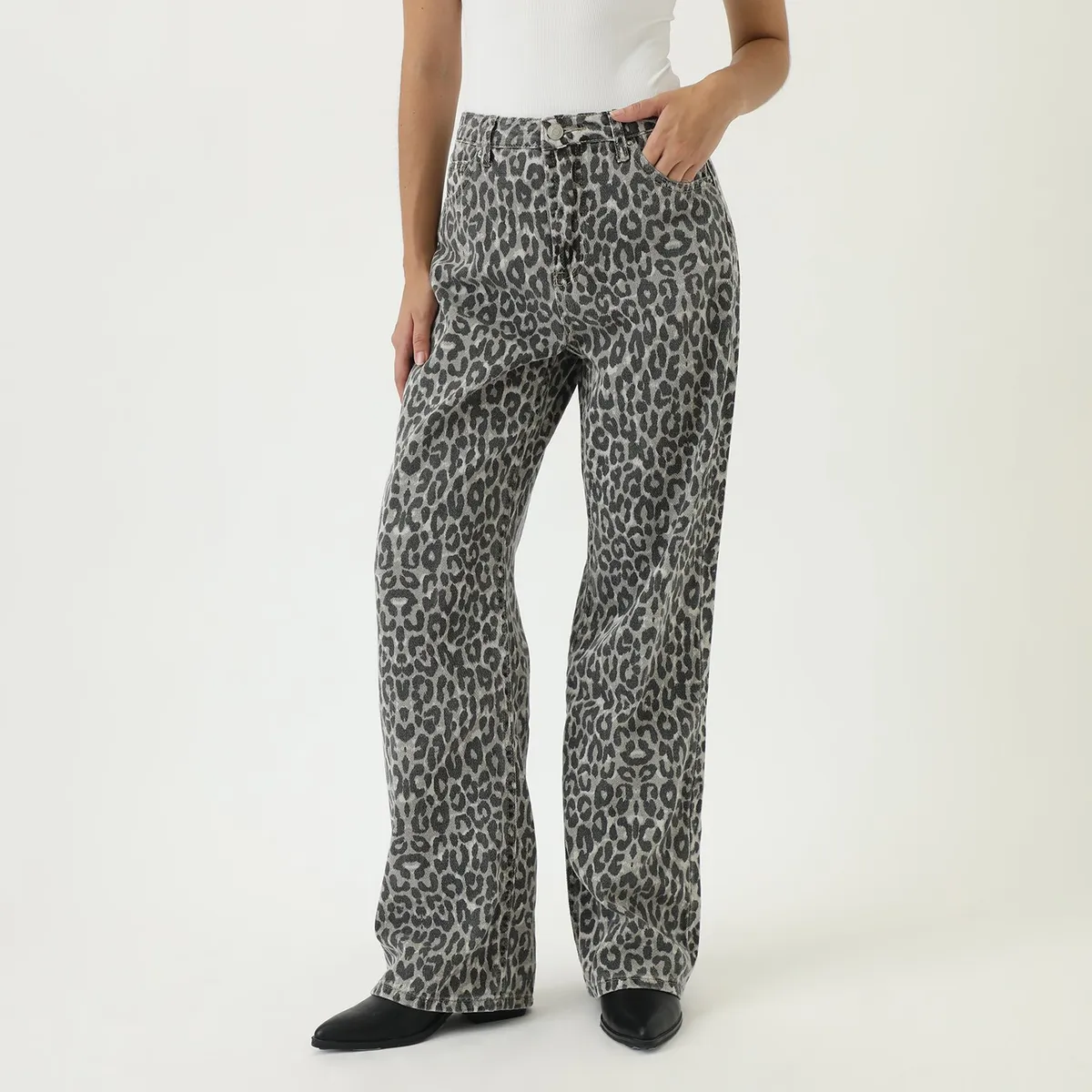 SYBILLA - Jean Straight Tiro Alto Mujer Sybilla