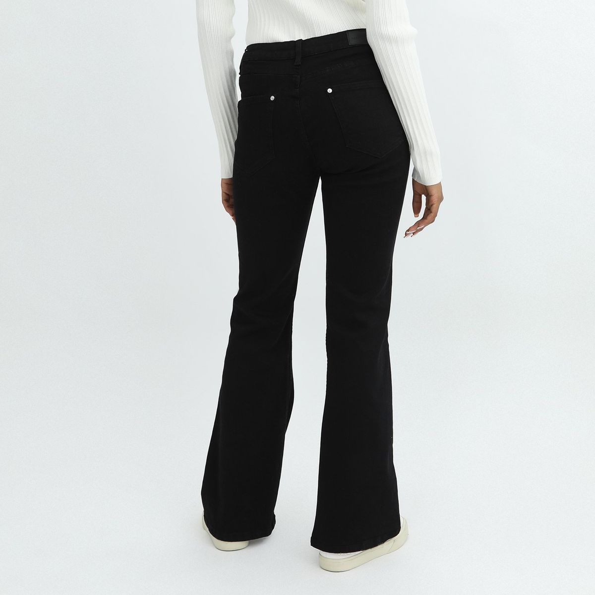 BASEMENT - Jean Flare Tiro Medio Mujer Basement