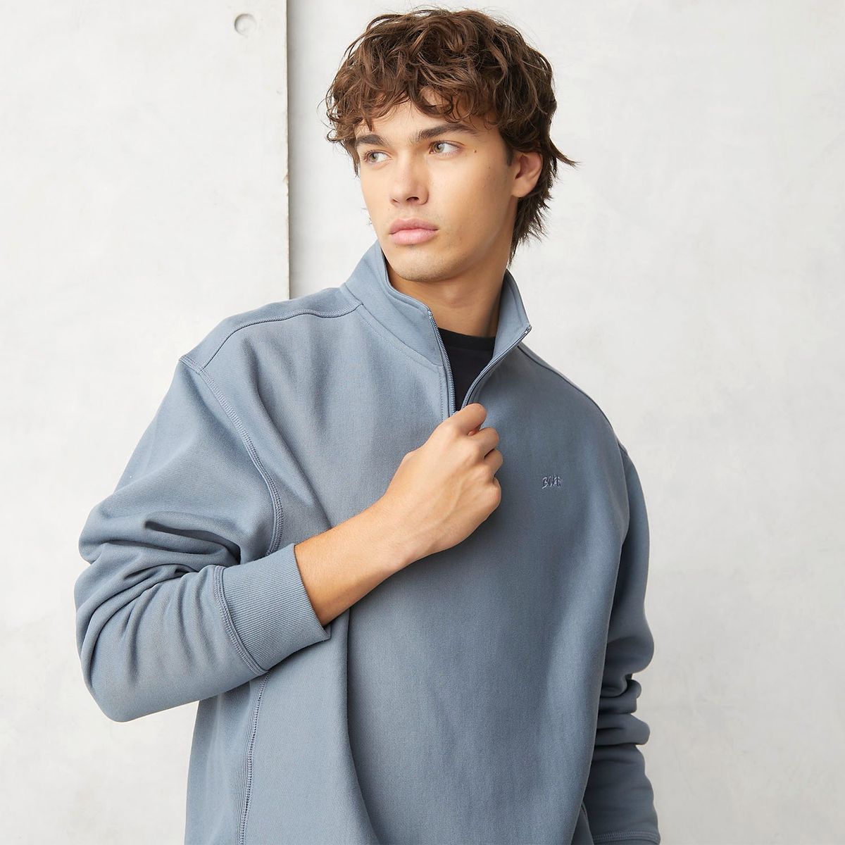 BEARCLIFF - Polera Relaxed Fit Hombre Bearcliff