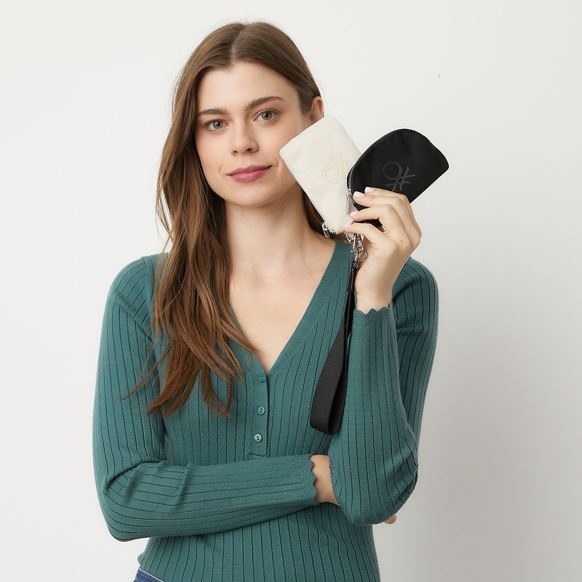 BENETTON - Billeteras Bibe01ai25 Benetton