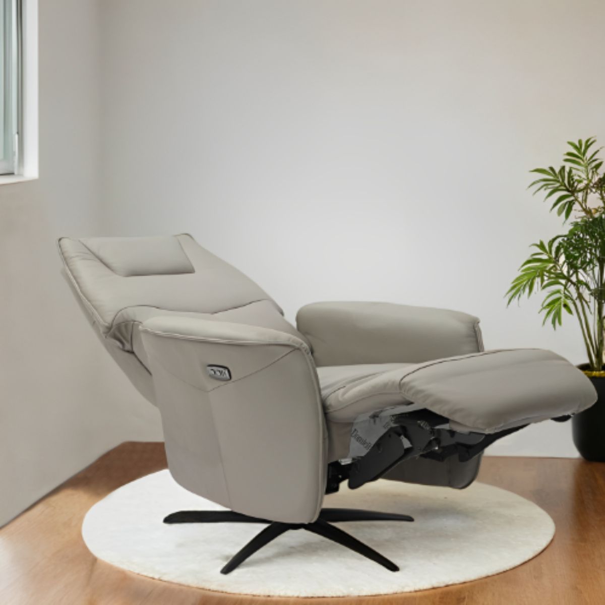 BASEMENT HOME - Sofá Reclinable Eléctrico Nebula 1 Cuerpo De Cuero con Independencia de Movimiento y Puerto USB