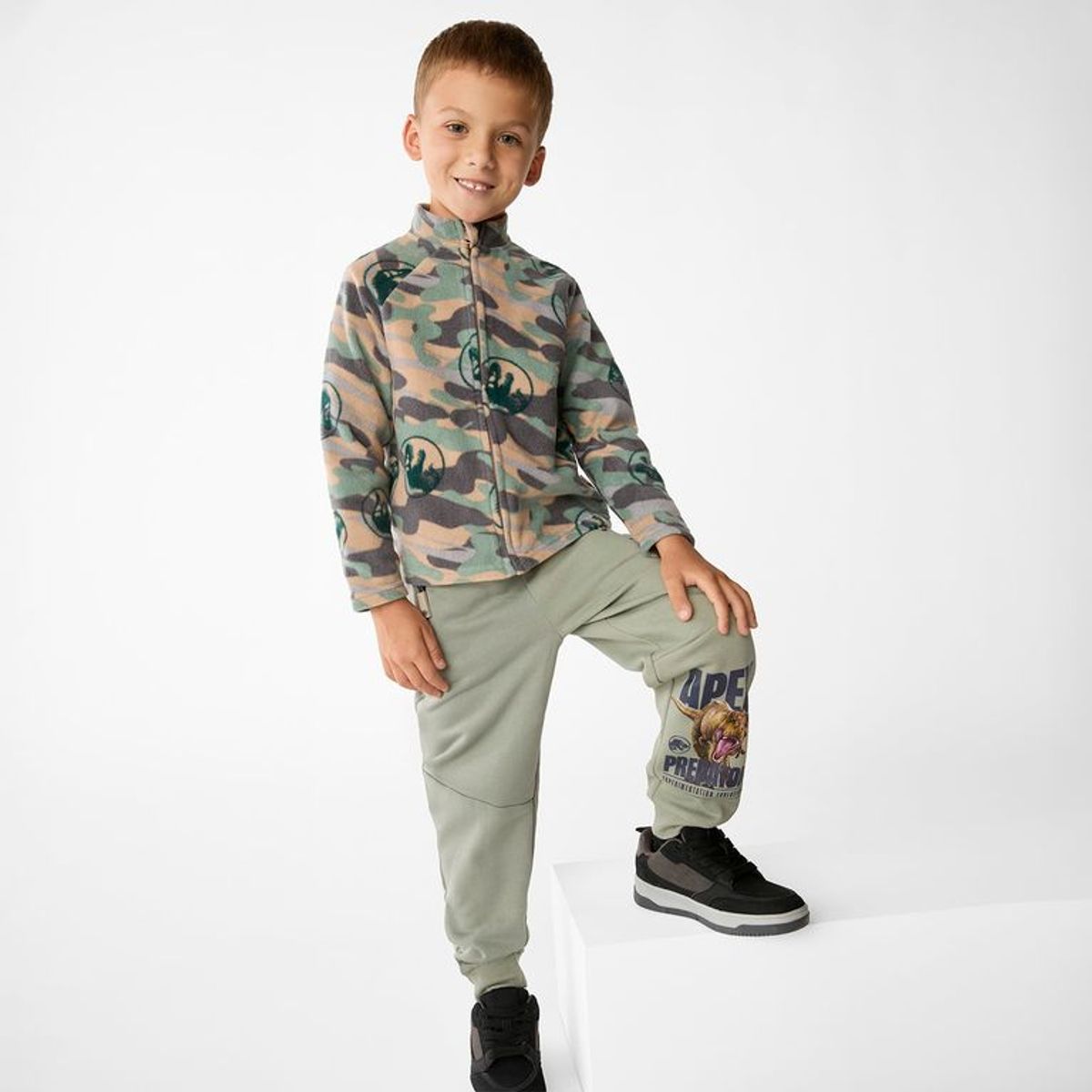 JURASSIC WORLD - Polera Niño Polar Jurassic World