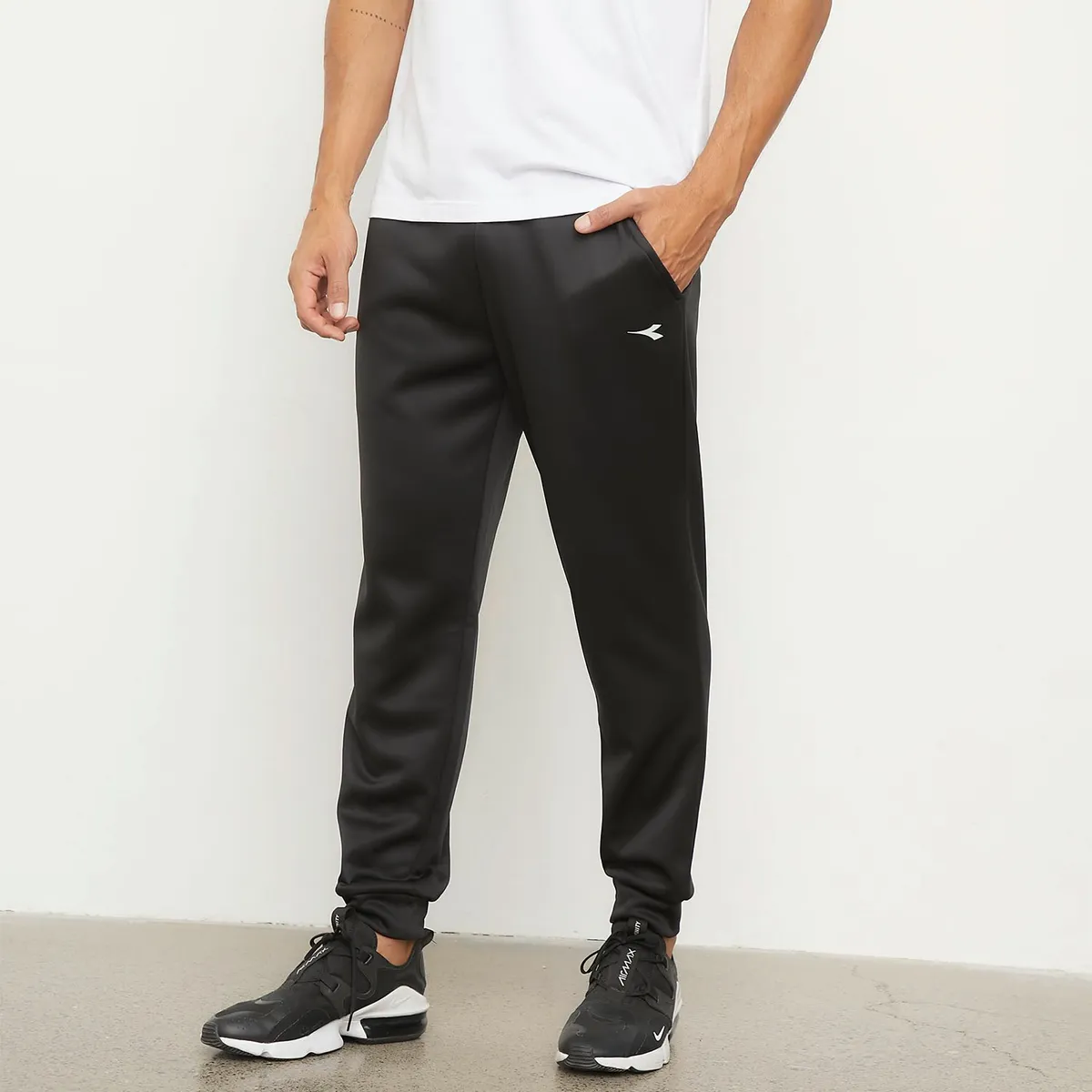 DIADORA - Buzo Jogger Deportivo Hombre Diadora