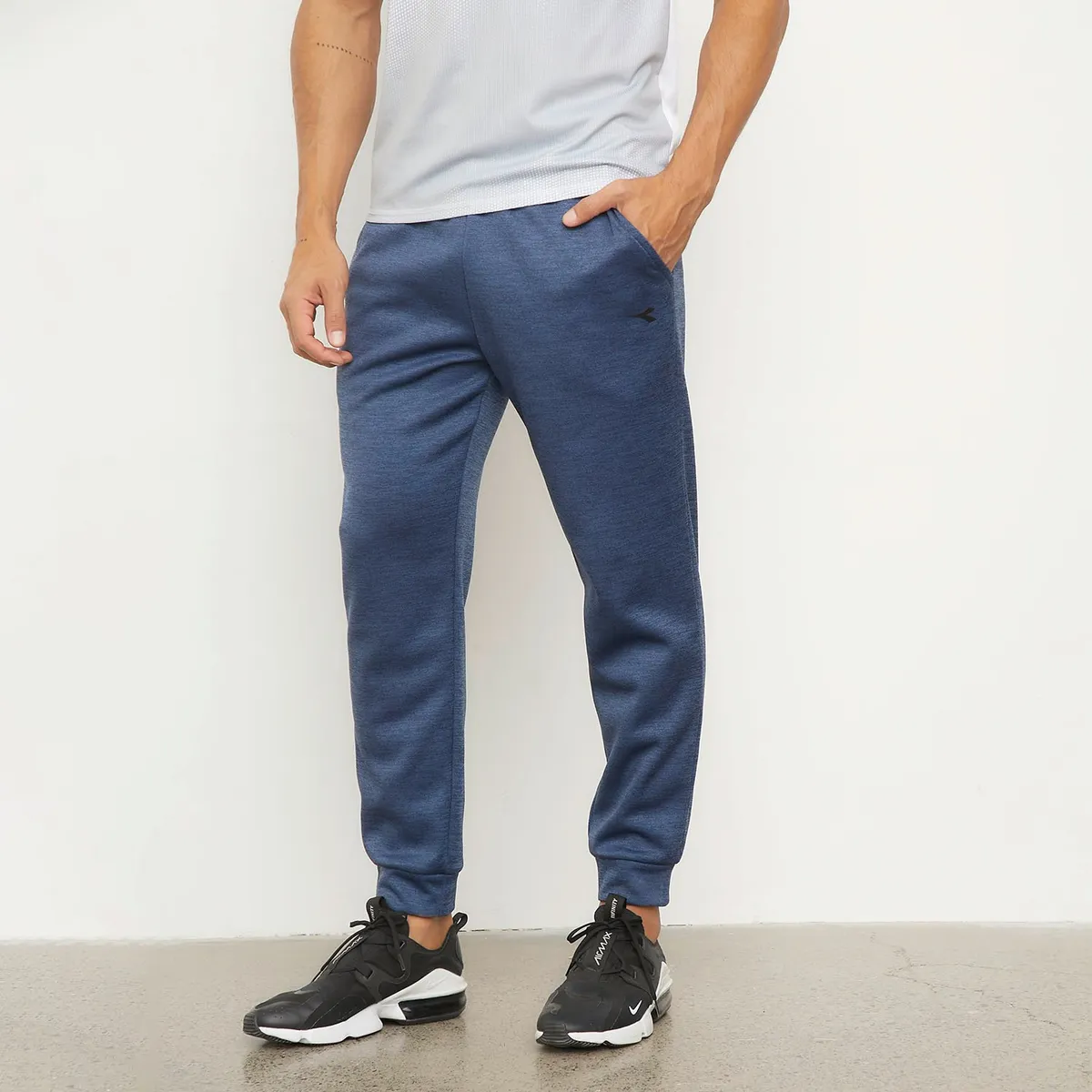 DIADORA - Buzo Jogger Deportivo Hombre Diadora