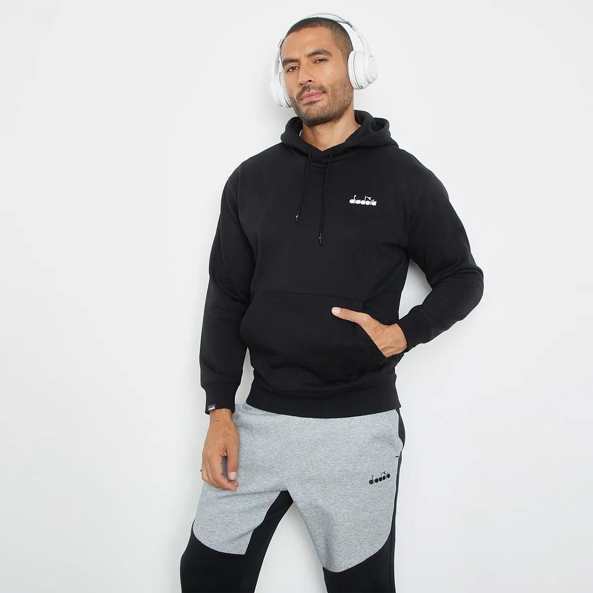 DIADORA - Polera Hoodie Deportiva Hombre Diadora